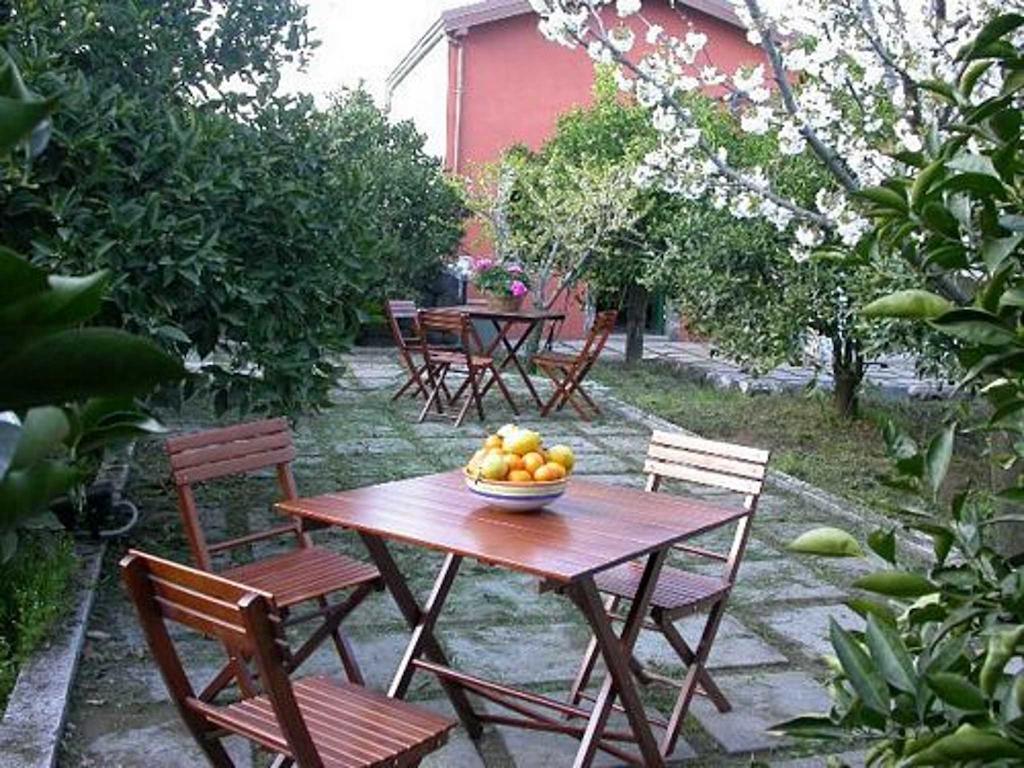 Baglio Delle Rose Bed and Breakfast Giarre Εξωτερικό φωτογραφία
